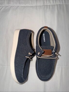Old Navy Kids Blue Canvas Slip-On Sneakers with Tan Accents